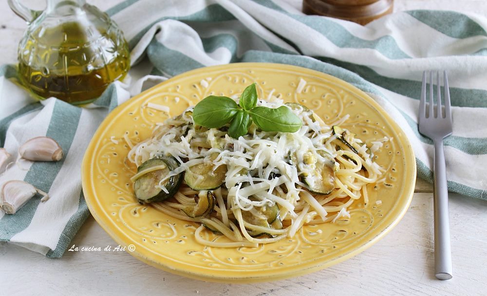 Spaghetti aux courgettes à la Nerano