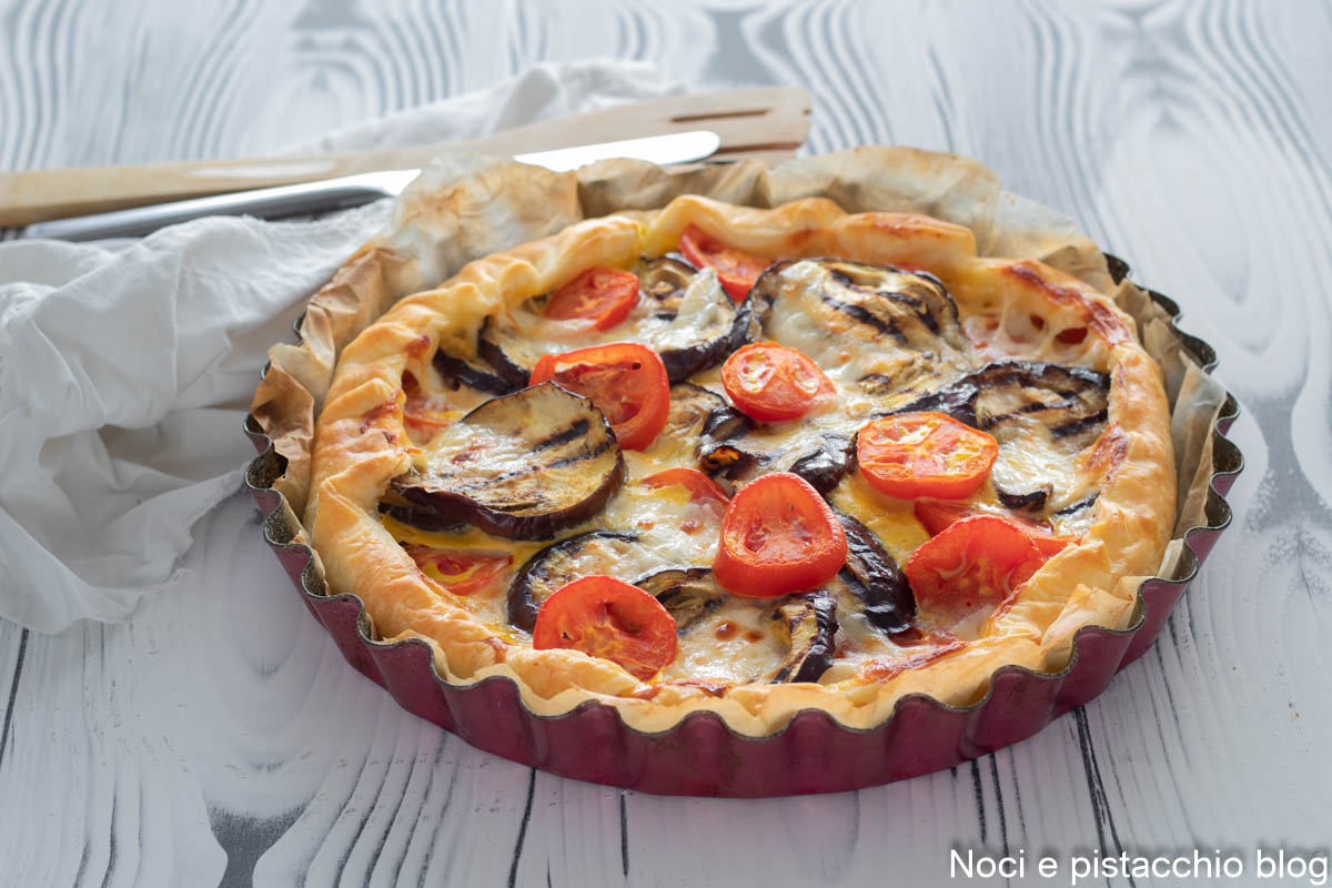 Tarte salée aux aubergines et tomates