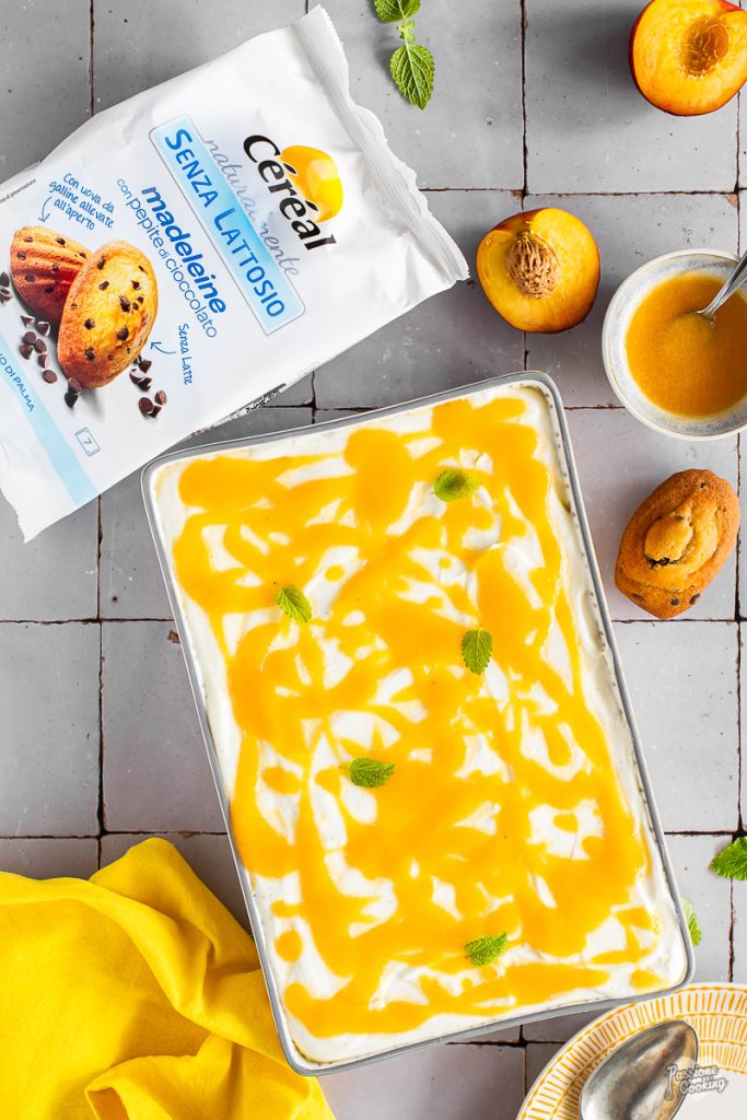 Tiramisu aux pêches avec madeleines sans lactose