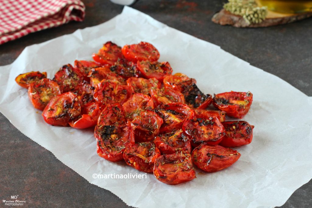 Tomates cerises confites