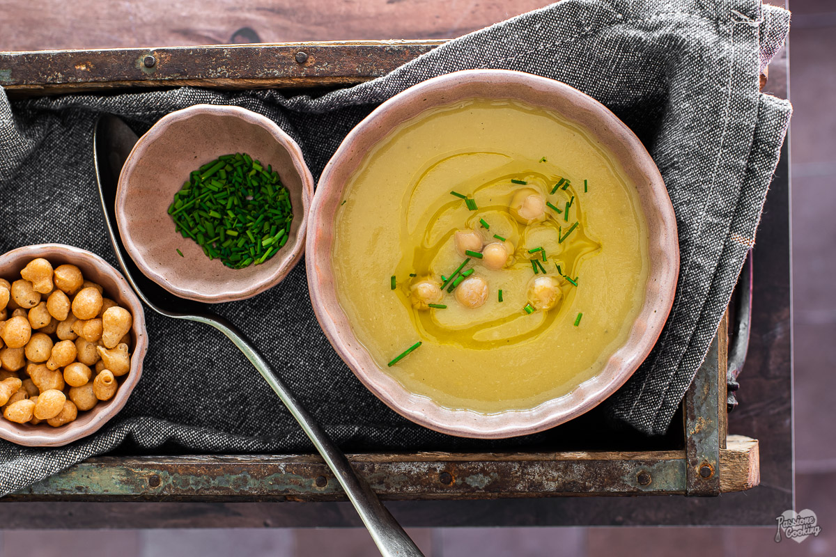 Velouté de pommes de terre et pois chiches