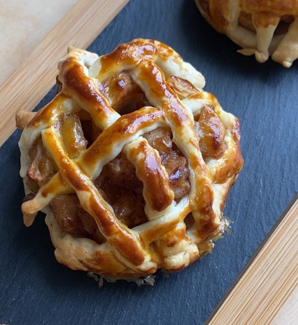 Tarte aux pommes individuelle sans sucre saine et légère