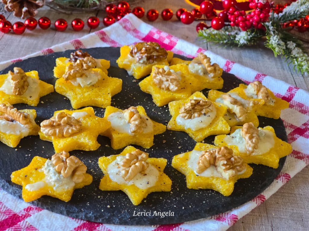 Étoiles de polenta avec gorgonzola et mascarpone