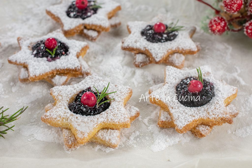 Biscuits Linzer autrichiens de Noël