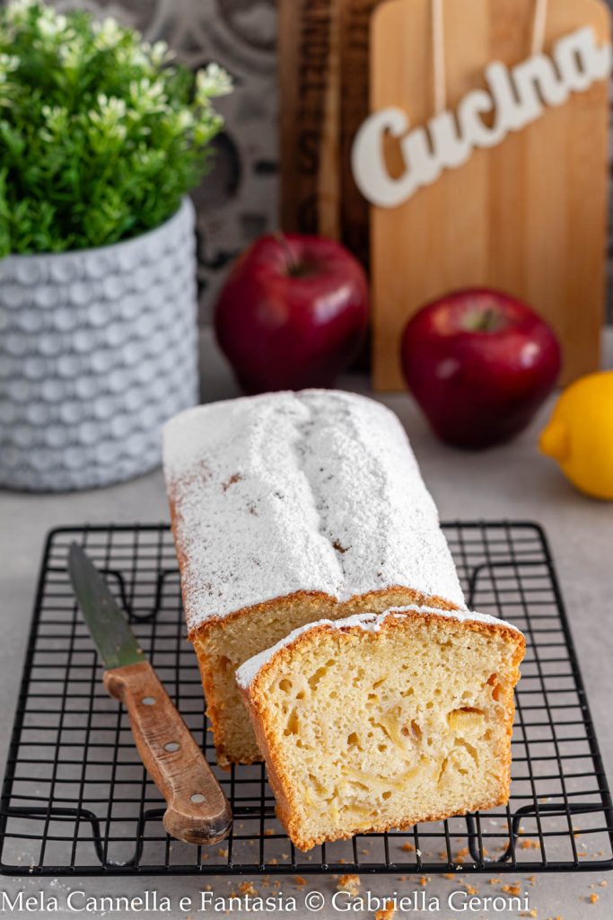 cake ultra moelleux aux pommes sans lait et sans beurre