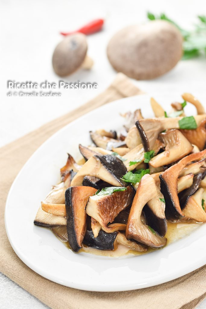 champignons cardoncelli sautés à la poêle faits maison