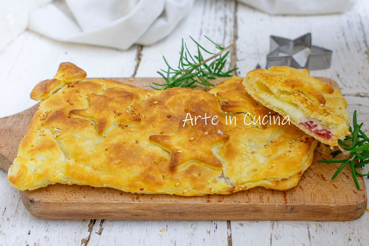 Chaussette de la Befana en pâte feuilletée salée apéritif