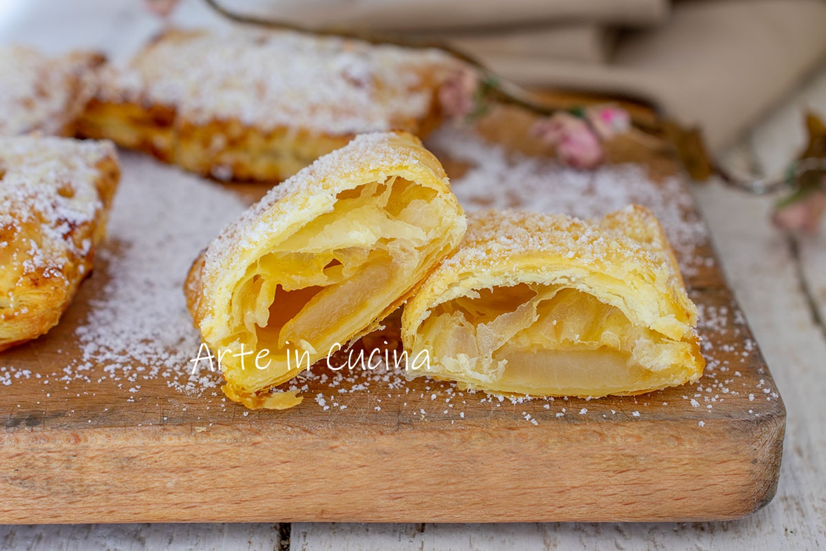 Pochettes de pâte feuilletée pommes et confiture