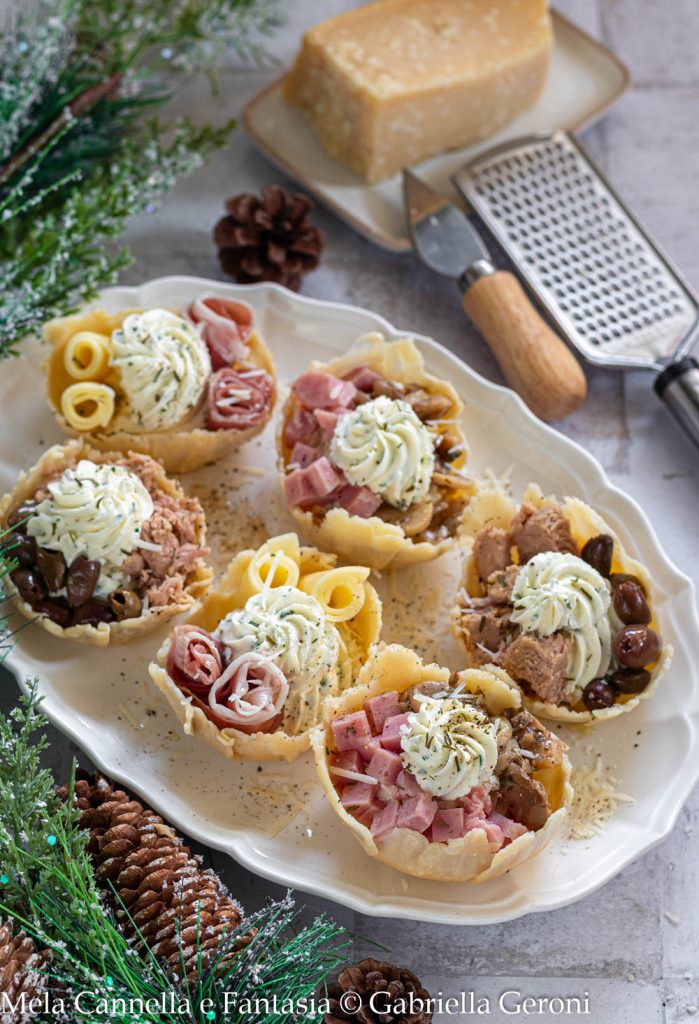 corbeilles de parmesan farcies
