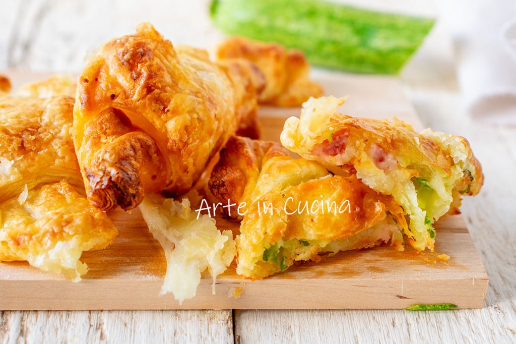 Cornets de pâte feuilletée mortadelle et courgettes