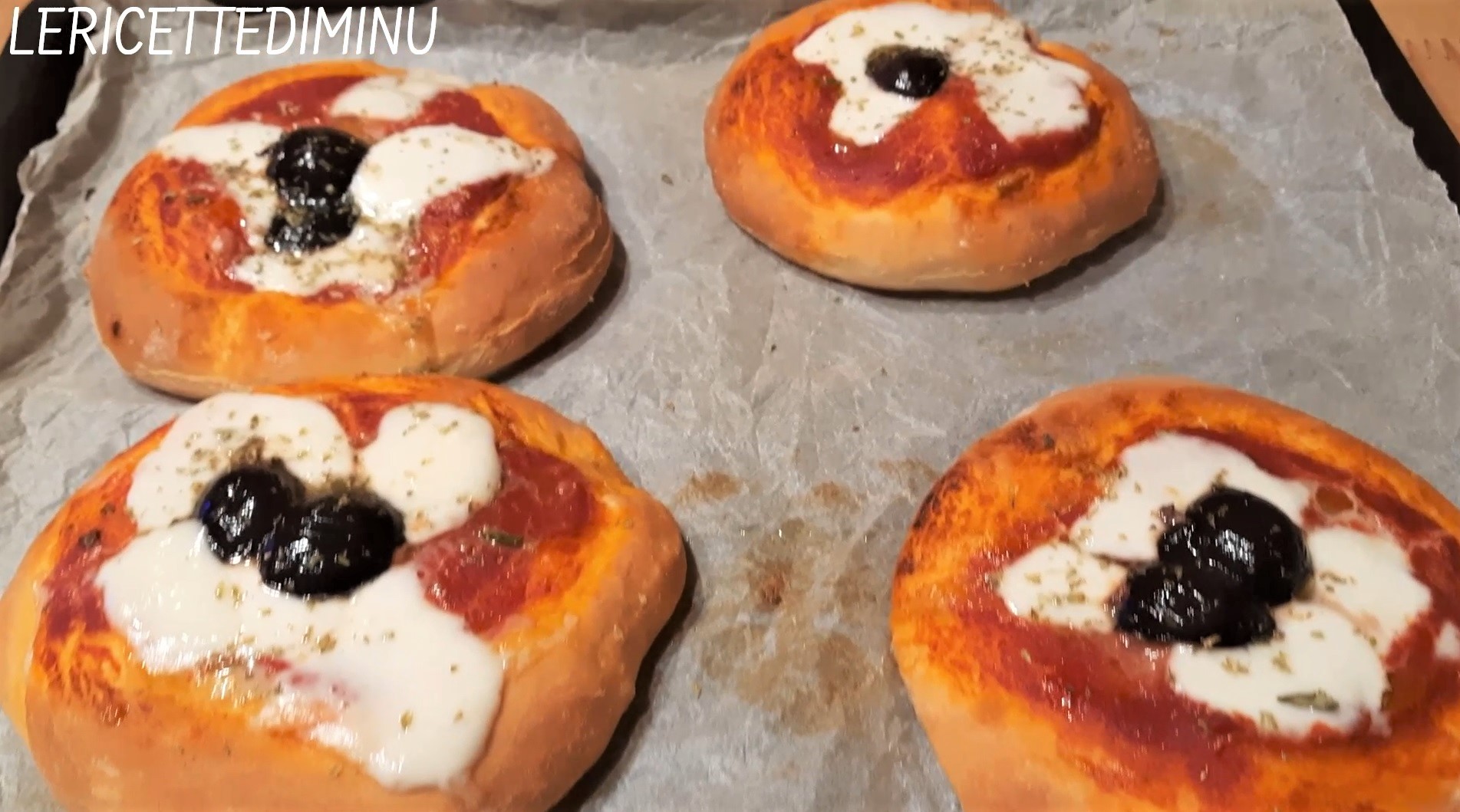 Mini-pizzas à la bouffe sicilienne