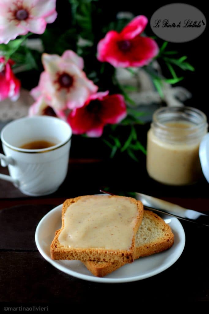 Crème de noisettes blanche