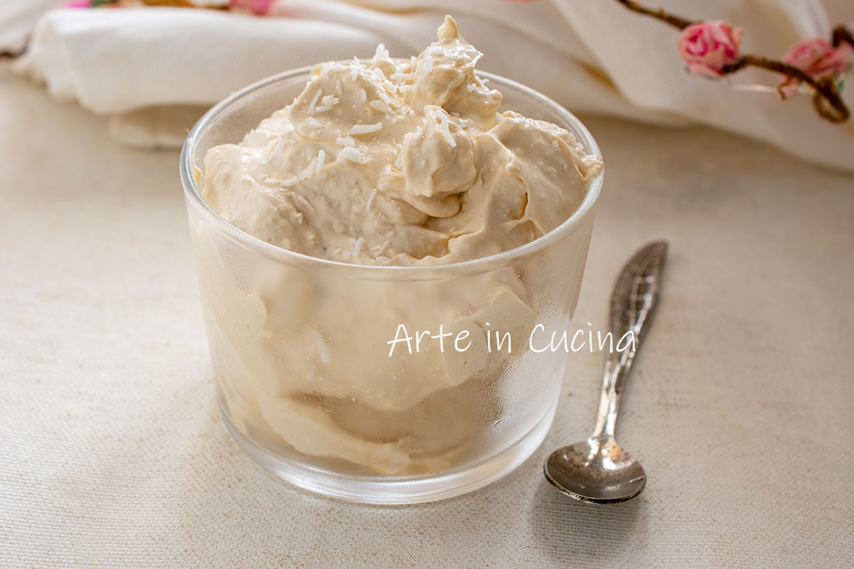 Crème froide de ricotta au café et noix de coco