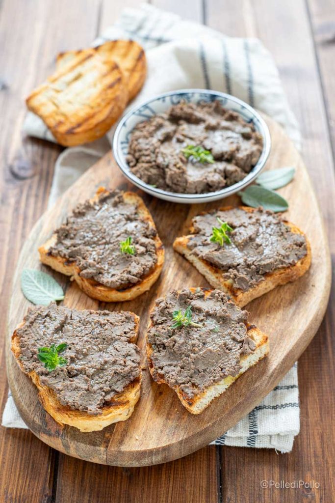 crostini toscans avec foies