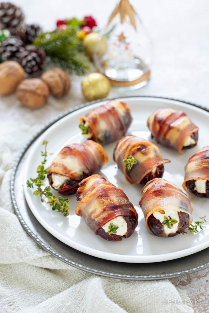 dattes farcies enveloppées de lard