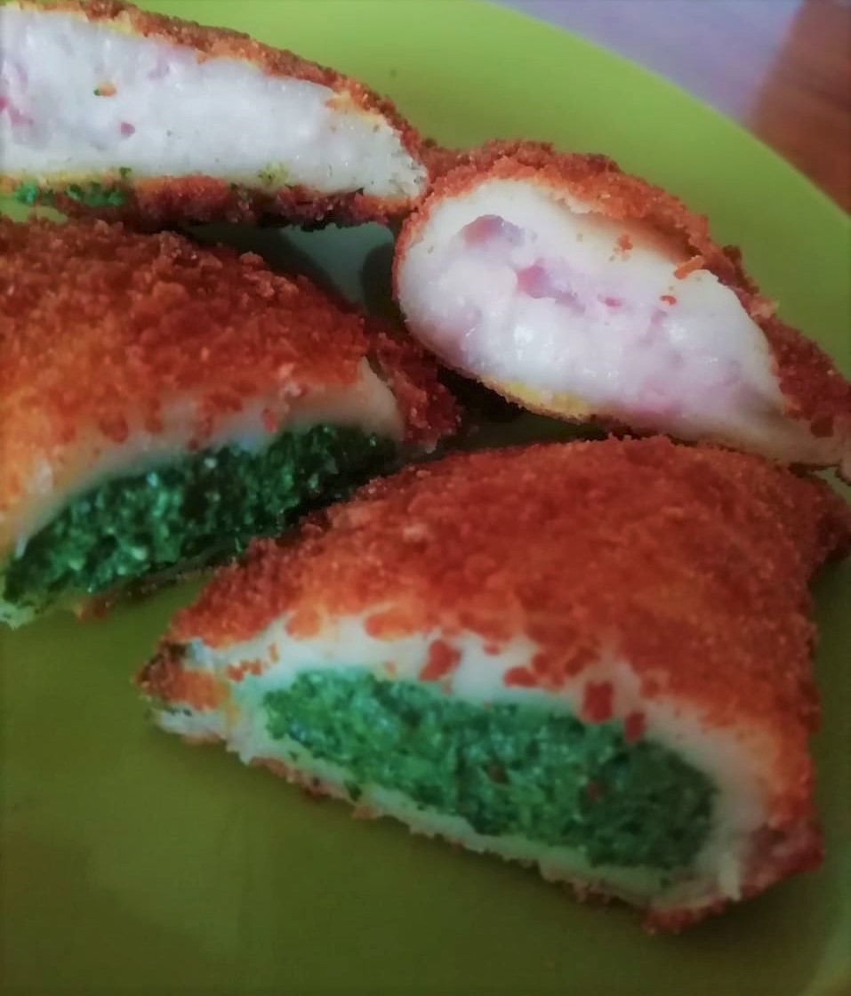 Demi-lunes farcies avec deux garnitures