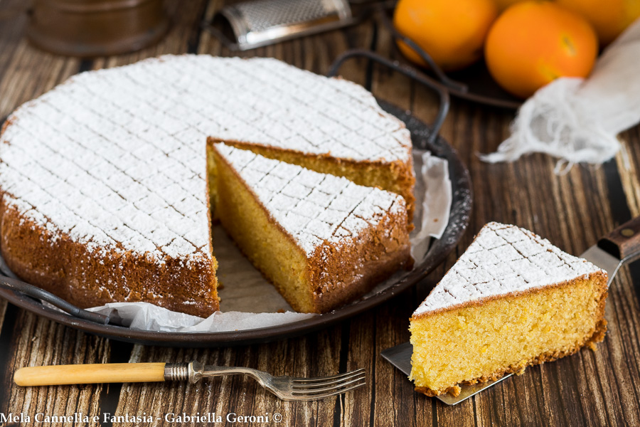 Gâteau à l’orange très moelleux sans beurre et sans lait