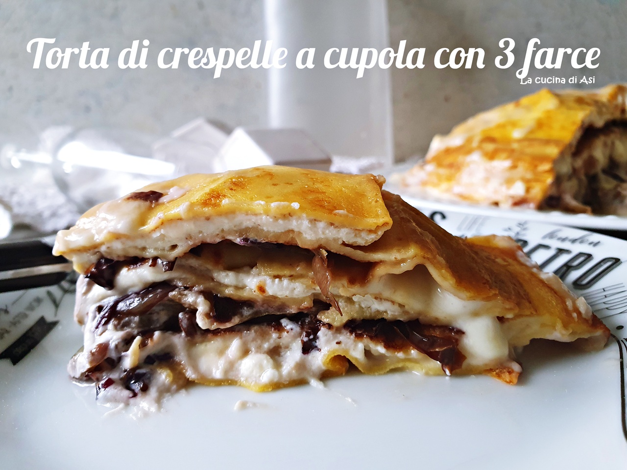 Gâteau de crêpes salé en dôme avec 3 farces