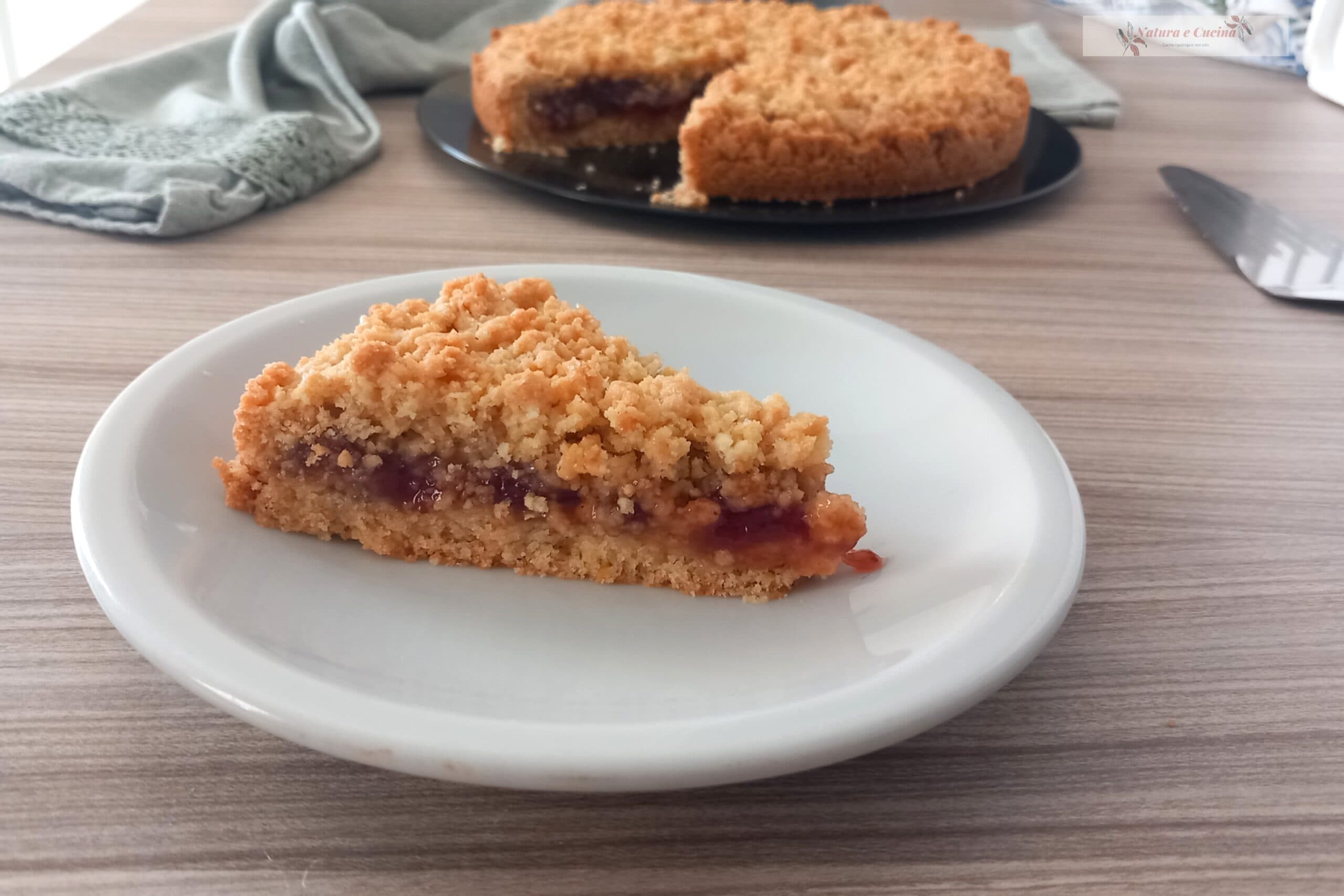Gâteau émietté à la confiture