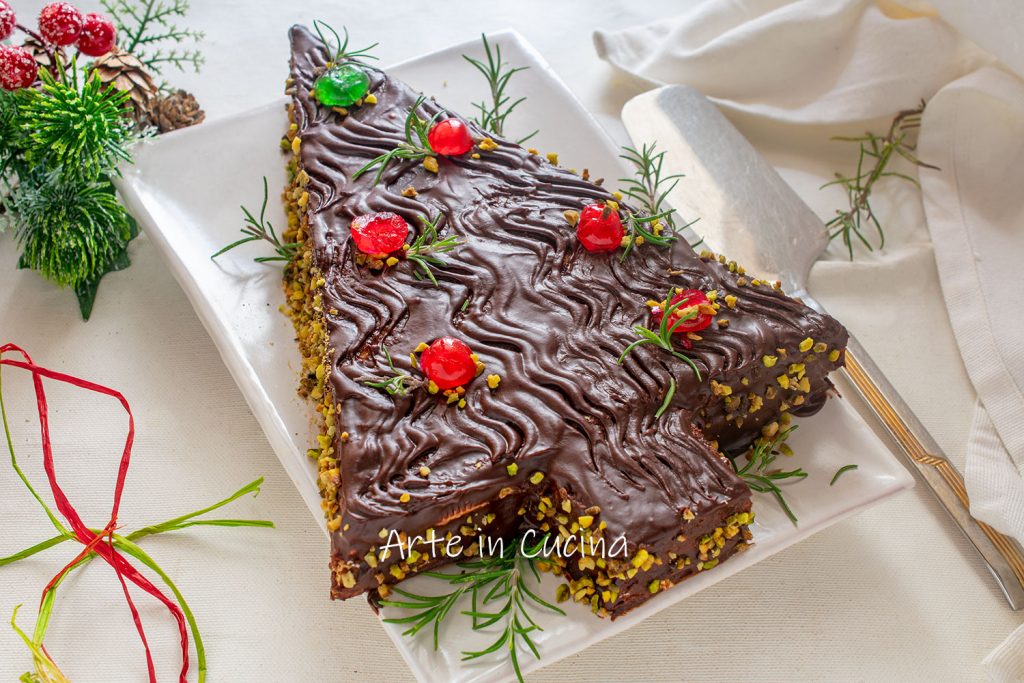 Gâteau sapin de Noël à l'orange et au chocolat