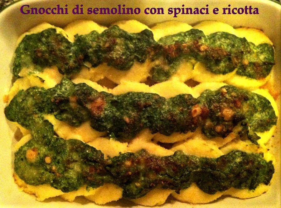 GNOCCHI DE SEMOULE avec épinards et ricotta