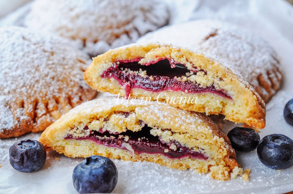 MÉDAILLONS DE PÂTE SABLÉE à la confiture