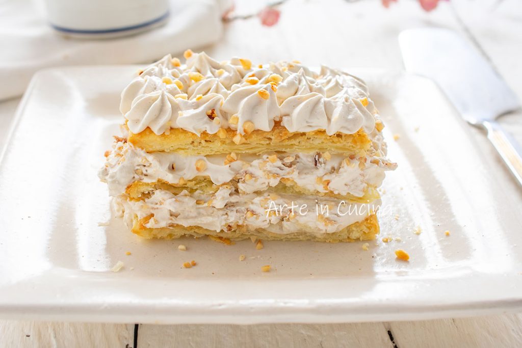 Millefeuille avec diplomatique aux noisettes