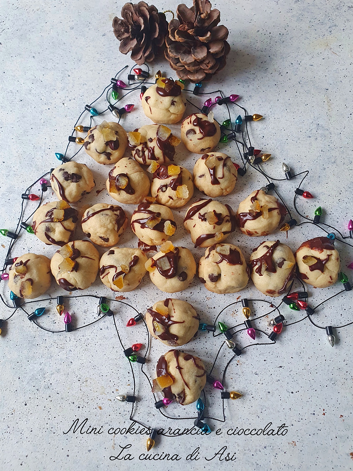 Mini cookies à l’orange avec pépites de chocolat noir