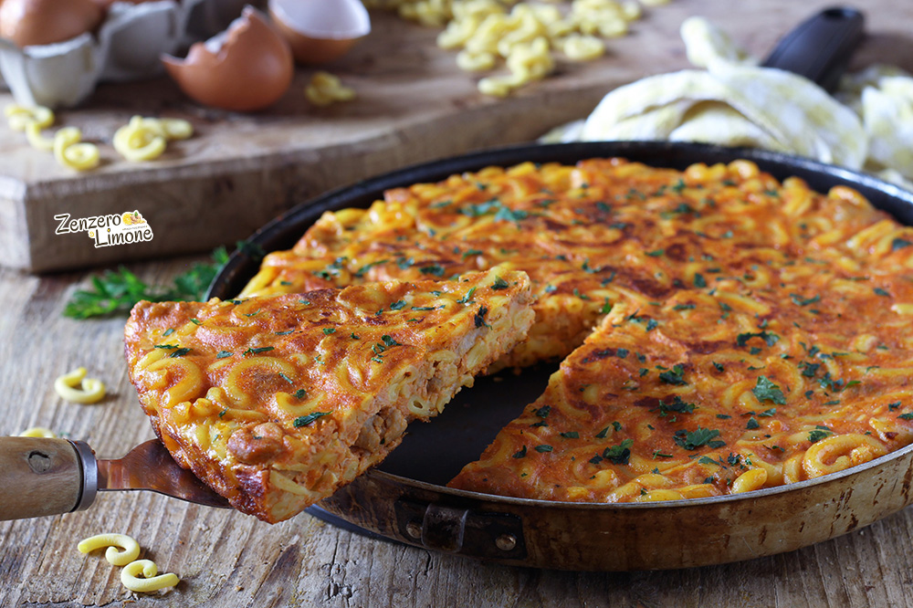 omelette de gramigna à la saucisse