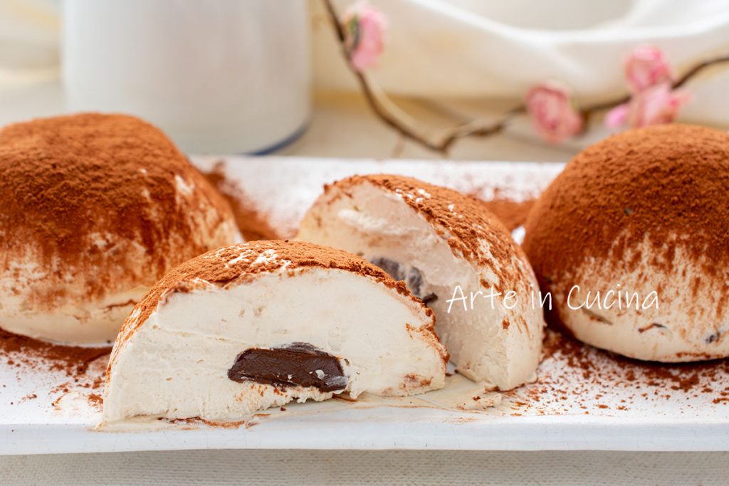 Petits gâteaux semifreddo au tiramisu cœur de nutella