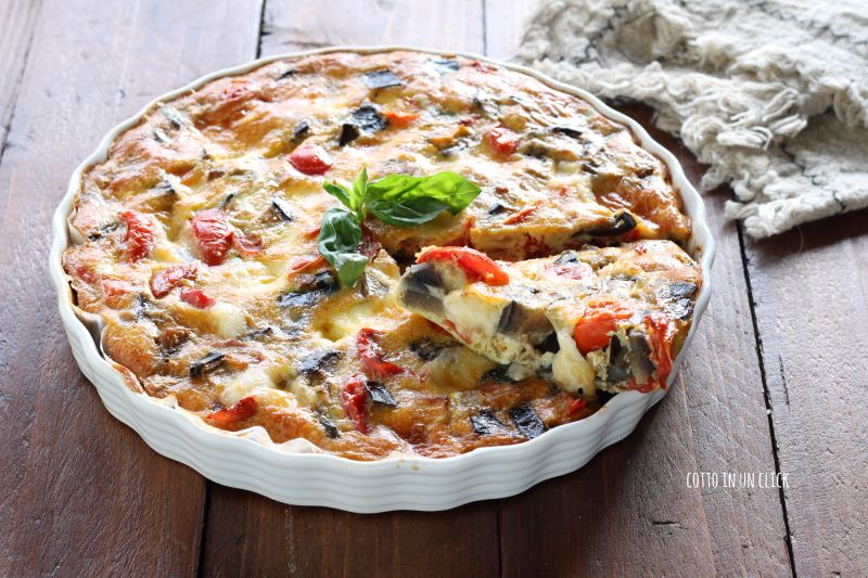 Omelette au four avec aubergines et tomates cerises