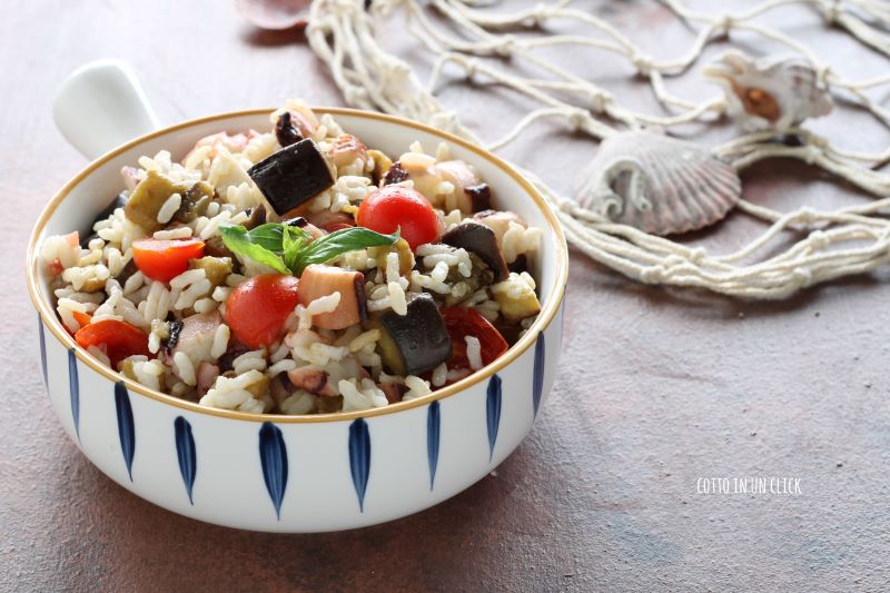 salade de riz avec poulpe et aubergines