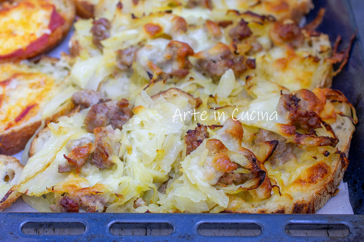 PIZZA DE PAIN avec saucisse et choucroute