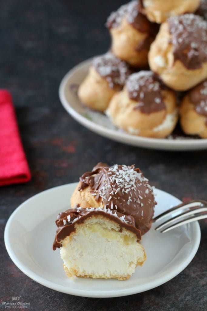 Profiteroles coco et chocolat