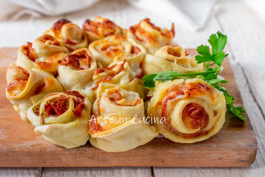 QUICHE DE ROSES SALÉE AVEC MORTADELLA