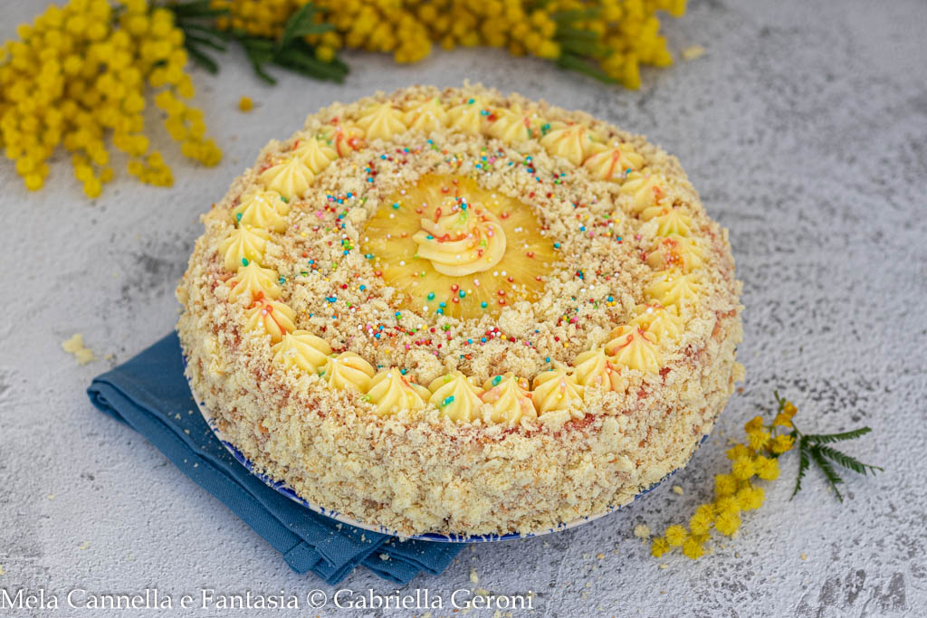 Recette gâteau d&rsquo;anniversaire avec génoise crème et ananas