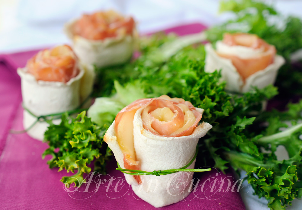 Roses de pain de mie au jambon finger food rapide