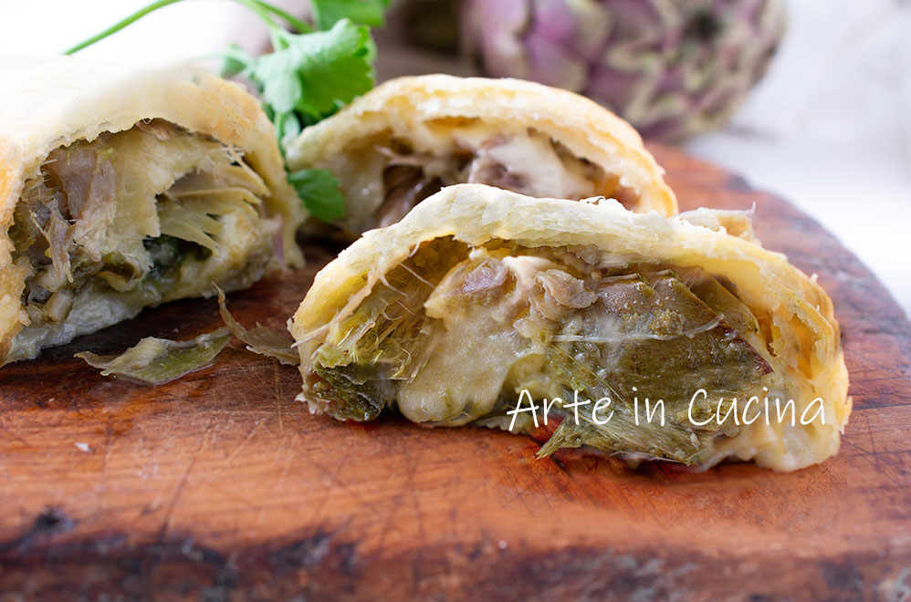 Rouleau de pâte feuilletée aux artichauts