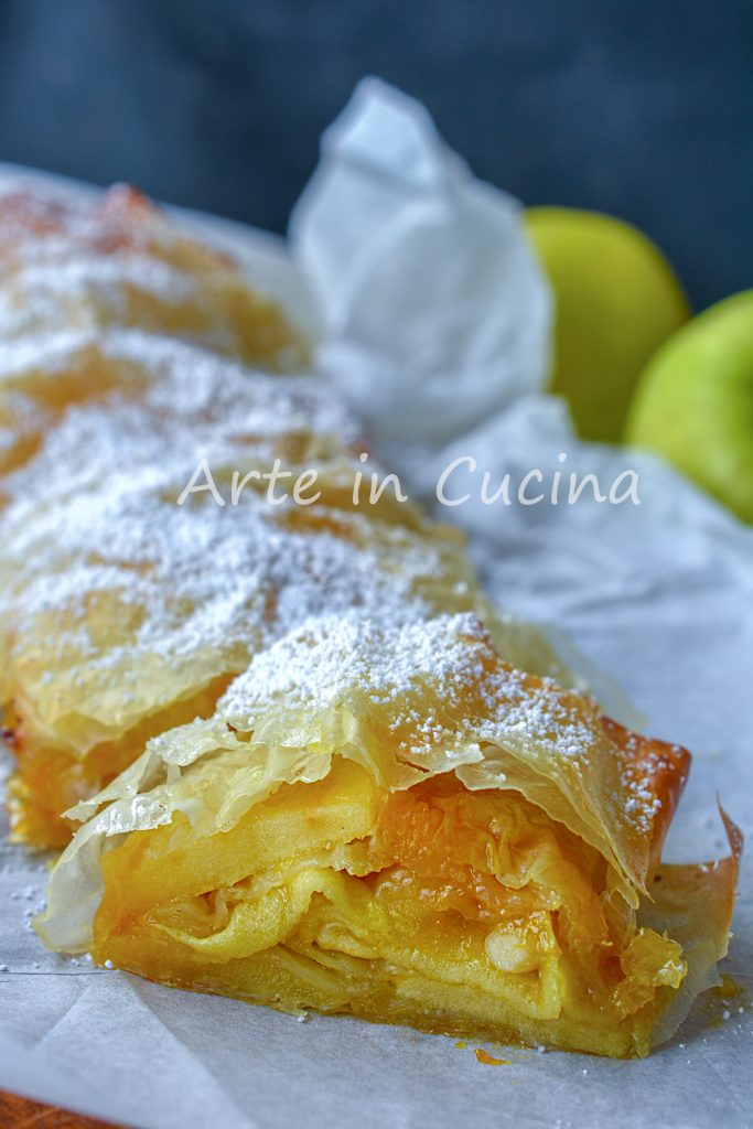 Rouleau de filo aux pommes dessert rapide