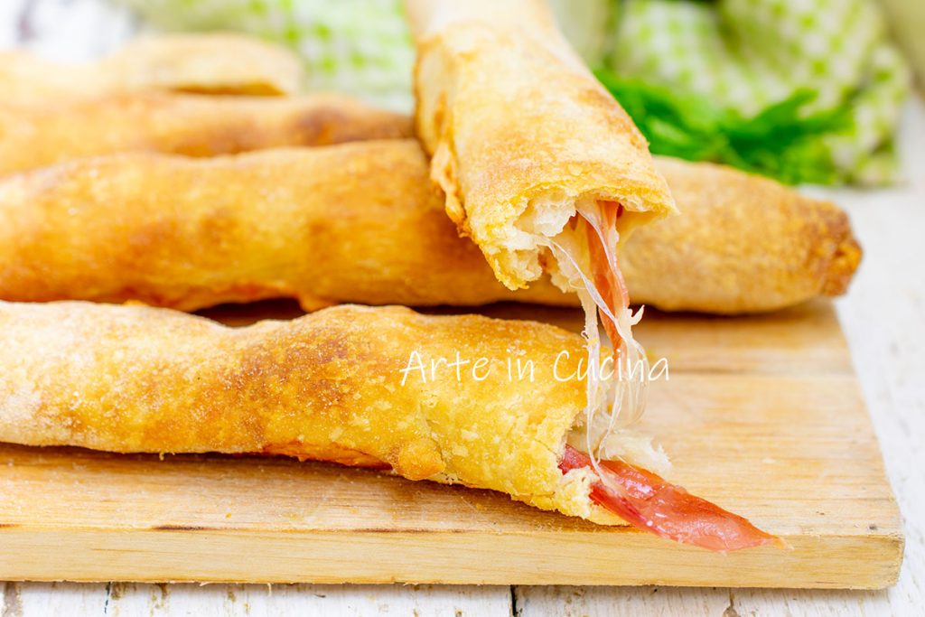 ROULEAUX DE PIZZA au jambon et fromage