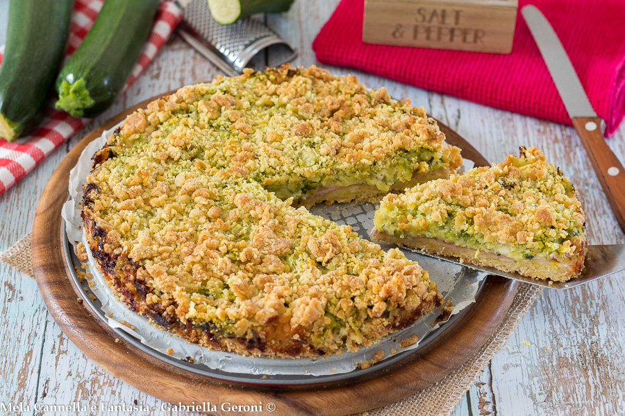 Sbriciolata aux courgettes stracchino et jambon cuit