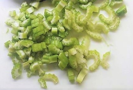 céleri en morceaux