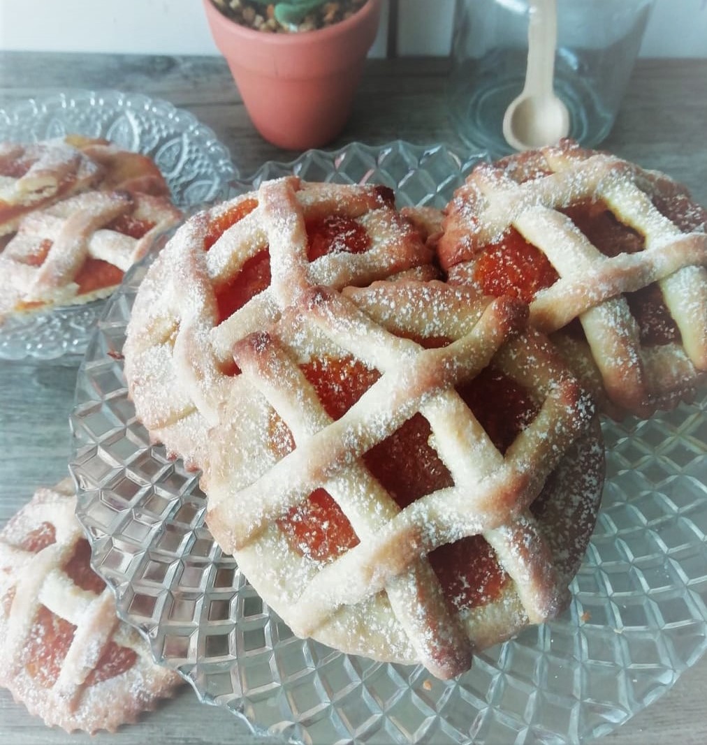 TARTELETTES de pâte sablée à la confiture