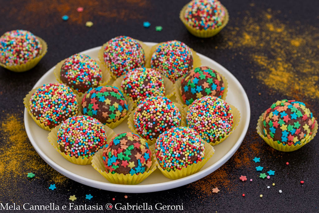 Truffes arlequin avec Nutella prêtes en 10 minutes sans cuisson