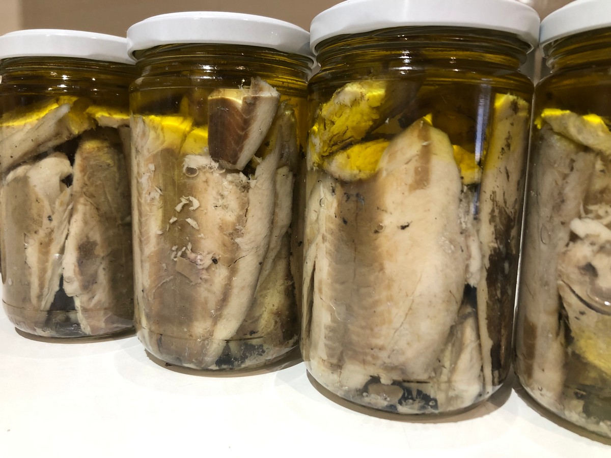 Poissons pilotes, méconnus mais bons, conservons-les sous huile