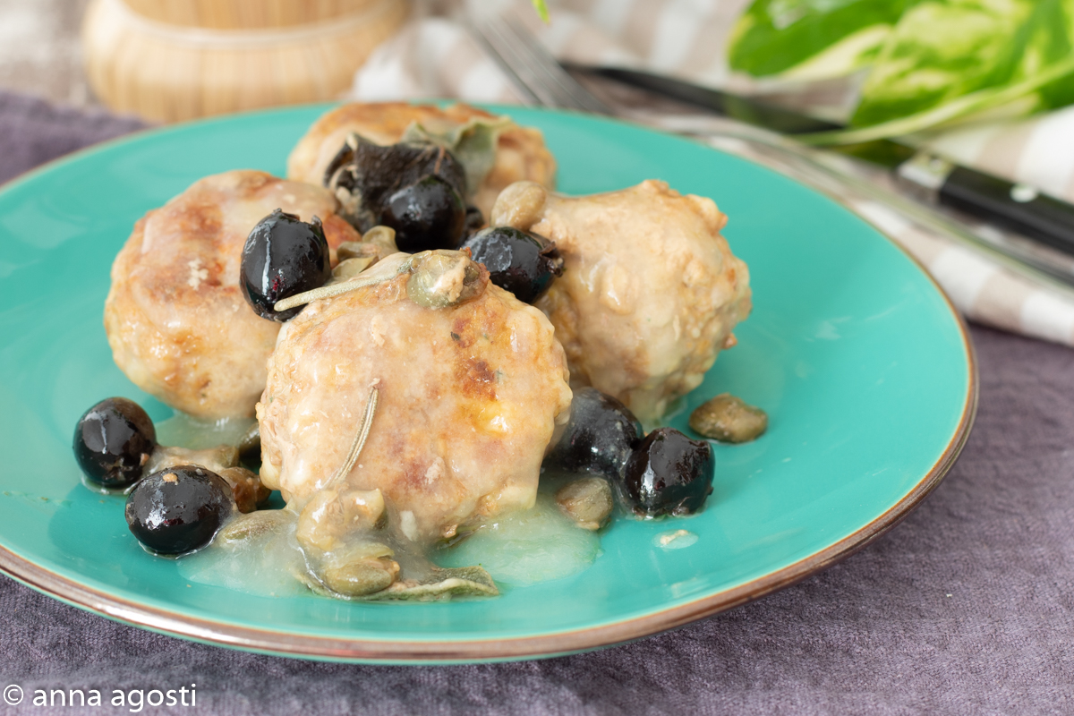 Boulettes à la chasseur en blanc