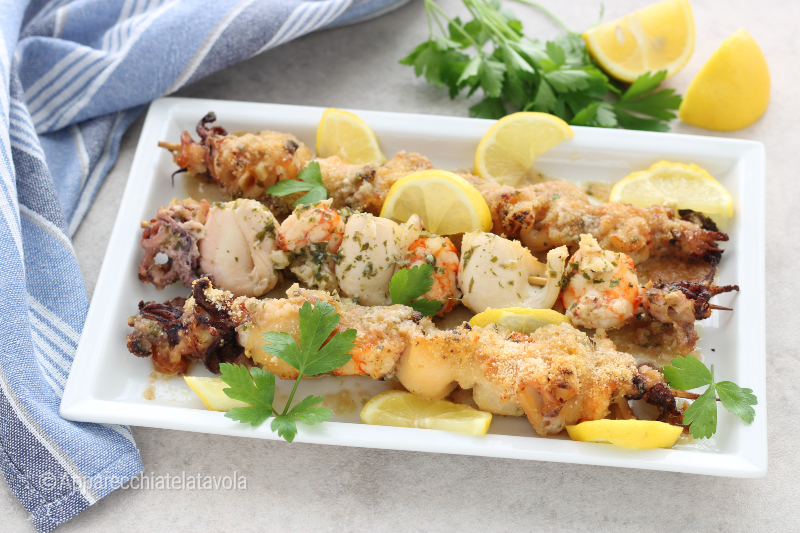 BROCHETTES DE POISSON SURGELÉES AU FOUR