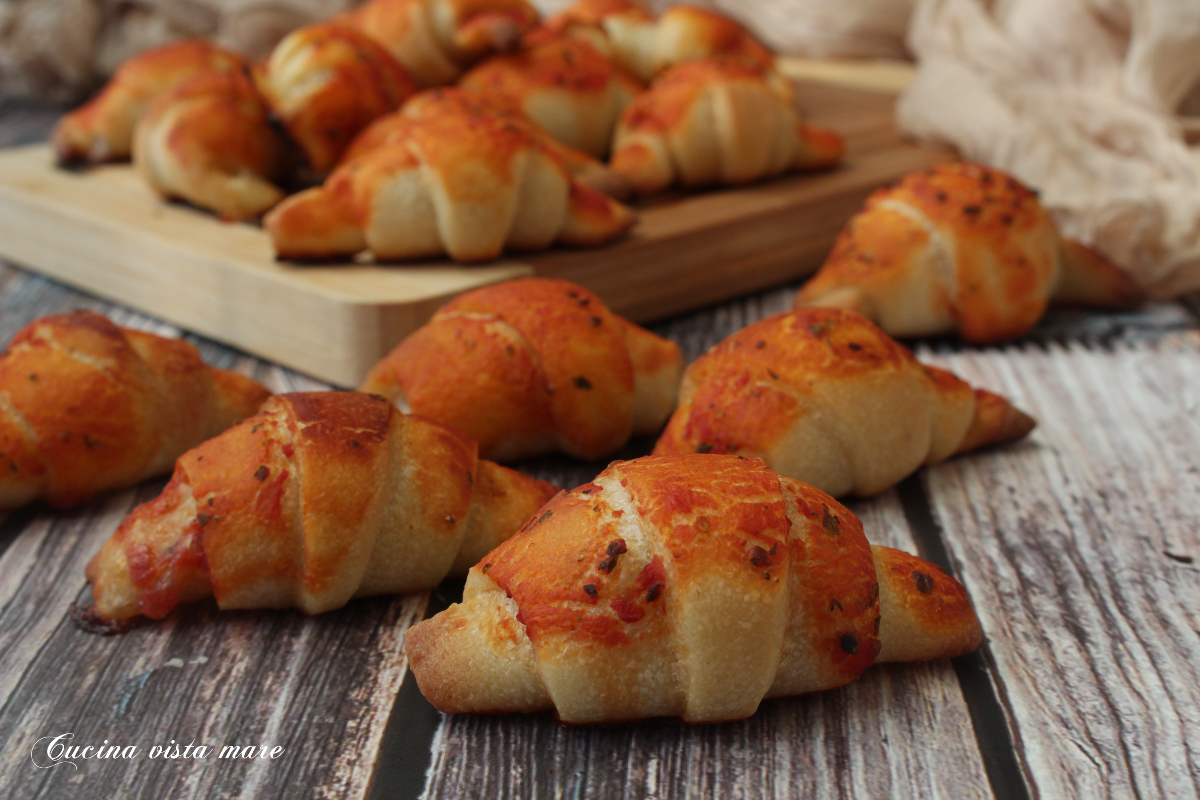 Croissants de pizza