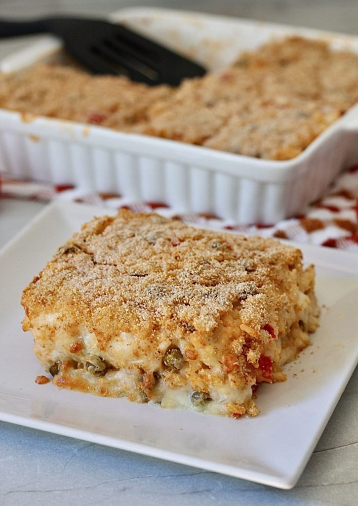 Timbale de riz au four avec croûte croustillante et cœur fondant.