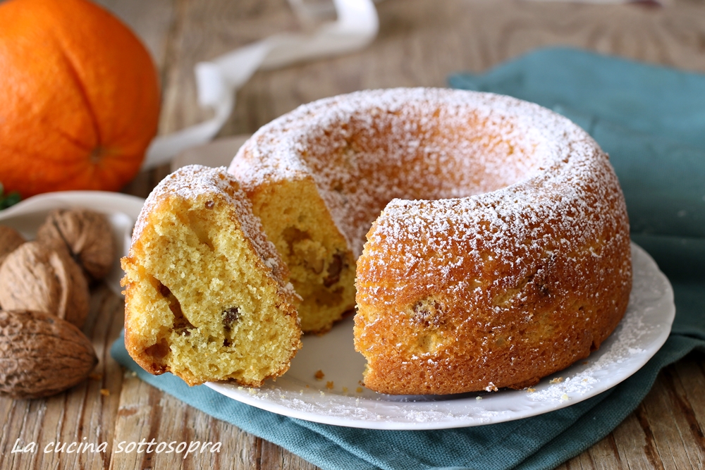 Gâteau couronne à l&rsquo;orange et aux noix moelleux et parfumé – avec et sans Thermomix